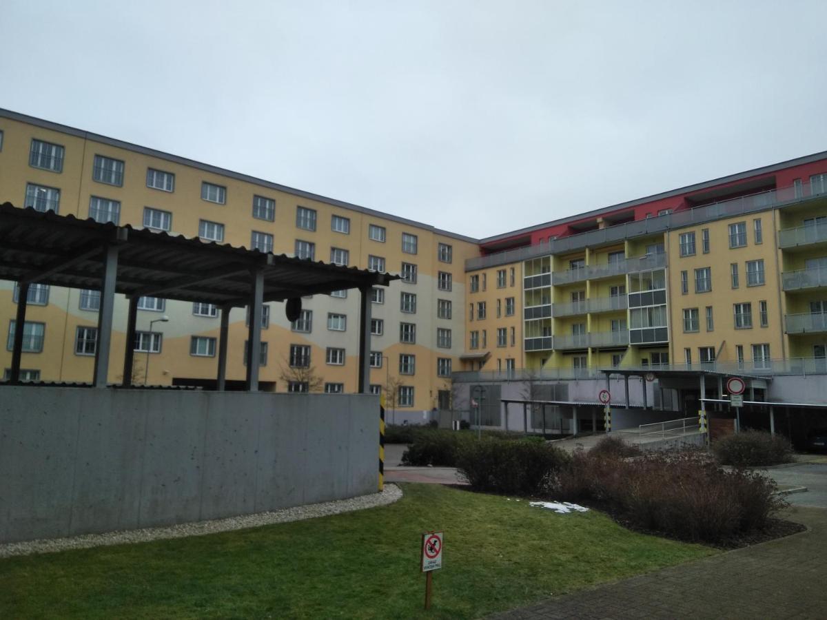 Apartman Rezidence Certovka 2121 Free Parking Garage Karlovy Vary Exterior foto