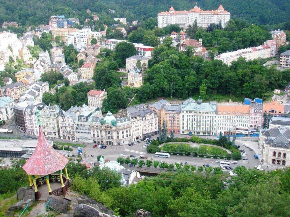 Apartman Rezidence Certovka 2121 Free Parking Garage Karlovy Vary Exterior foto